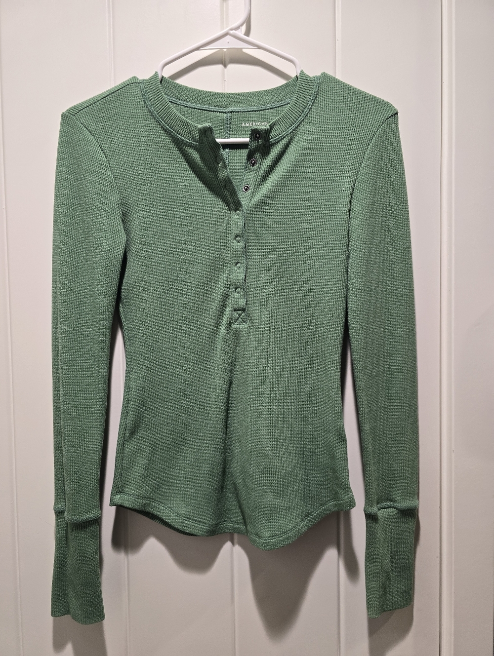 American Eagle Green Henley Button Top XS/S Extra Small